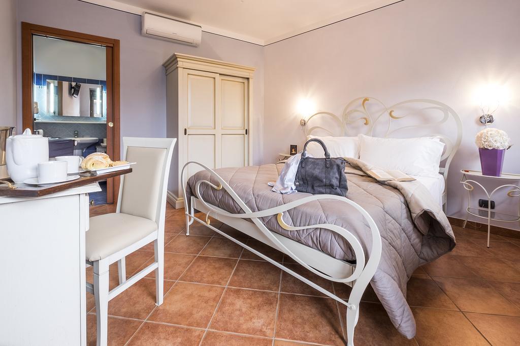 Costa Catterina B&B Castagnito Buitenkant foto